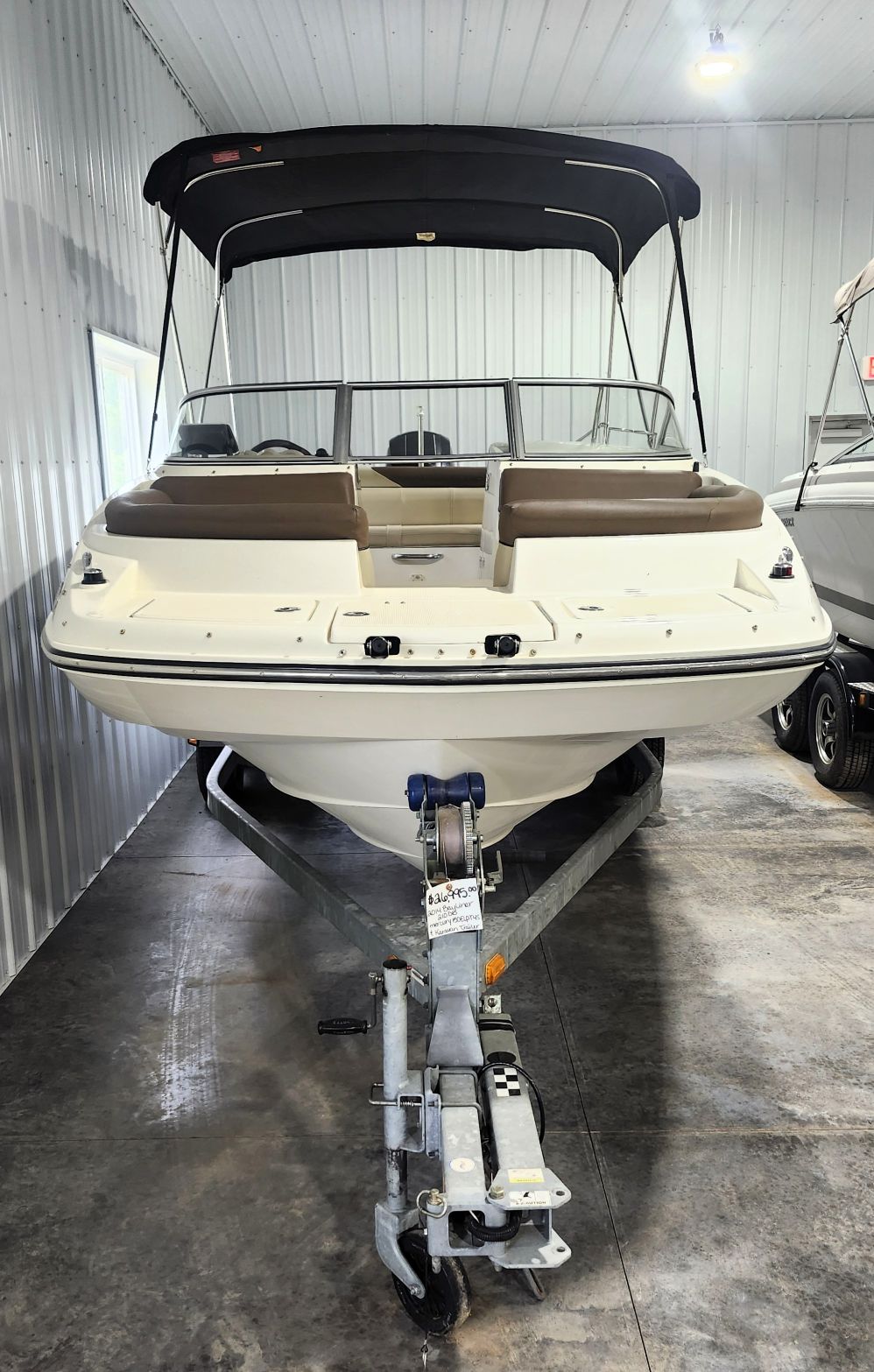 2014 Bayliner 210 Deck Boat - Image 2