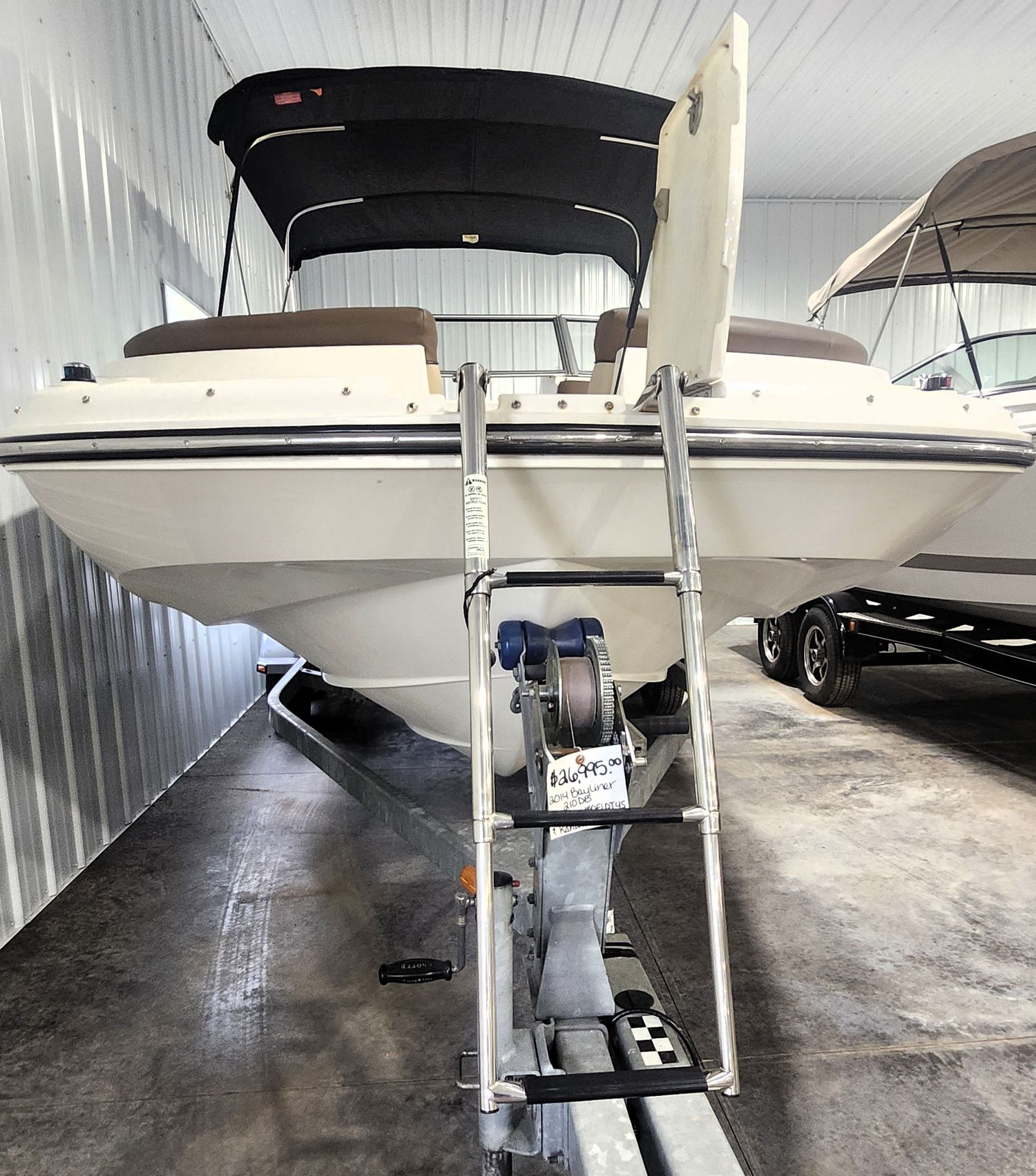 2014 Bayliner 210 Deck Boat - Image 3
