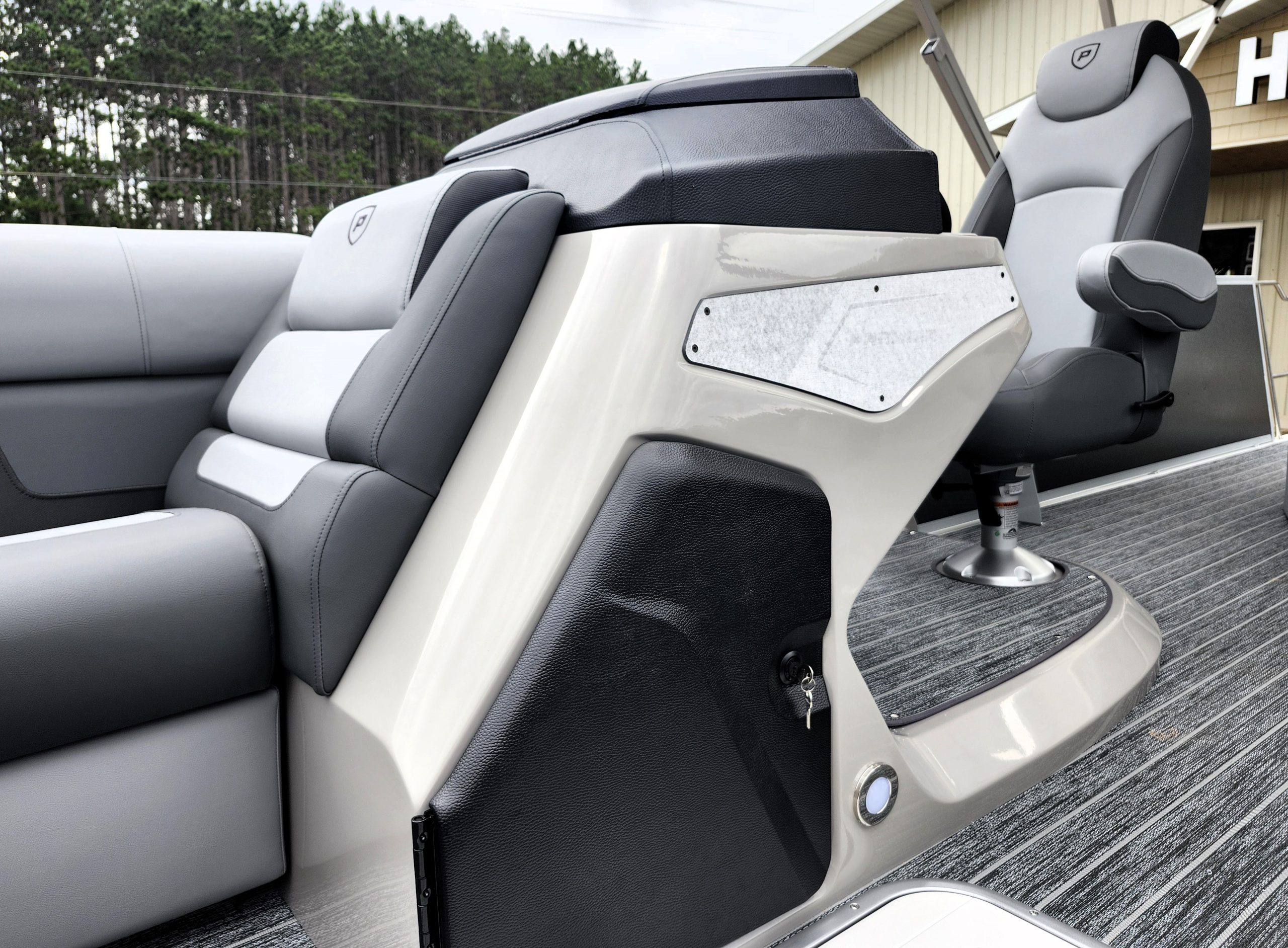 2025 Premier 250 Solaris PTX RL - Image 13