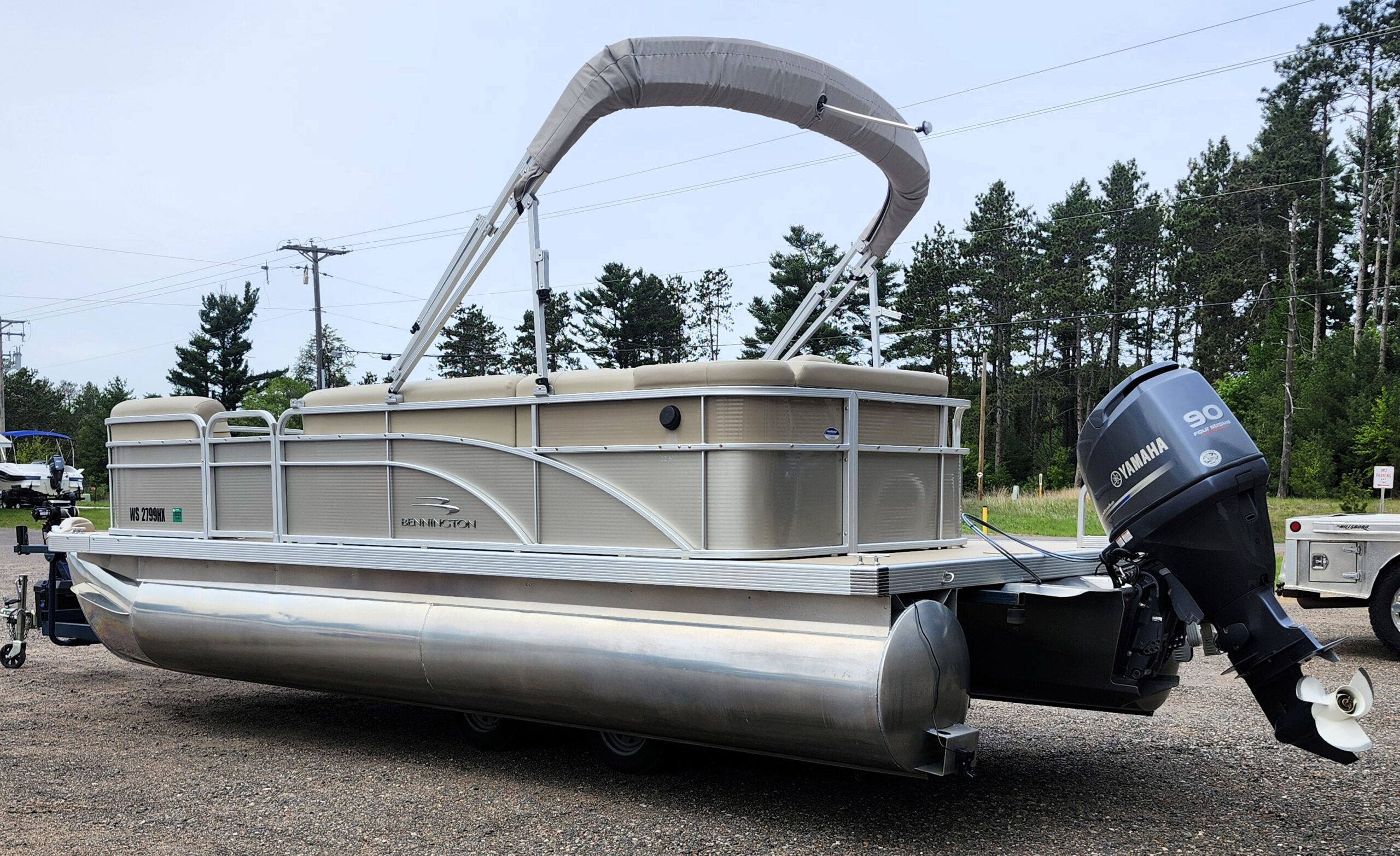 2013 Bennington 22' S Cruise - Image 5