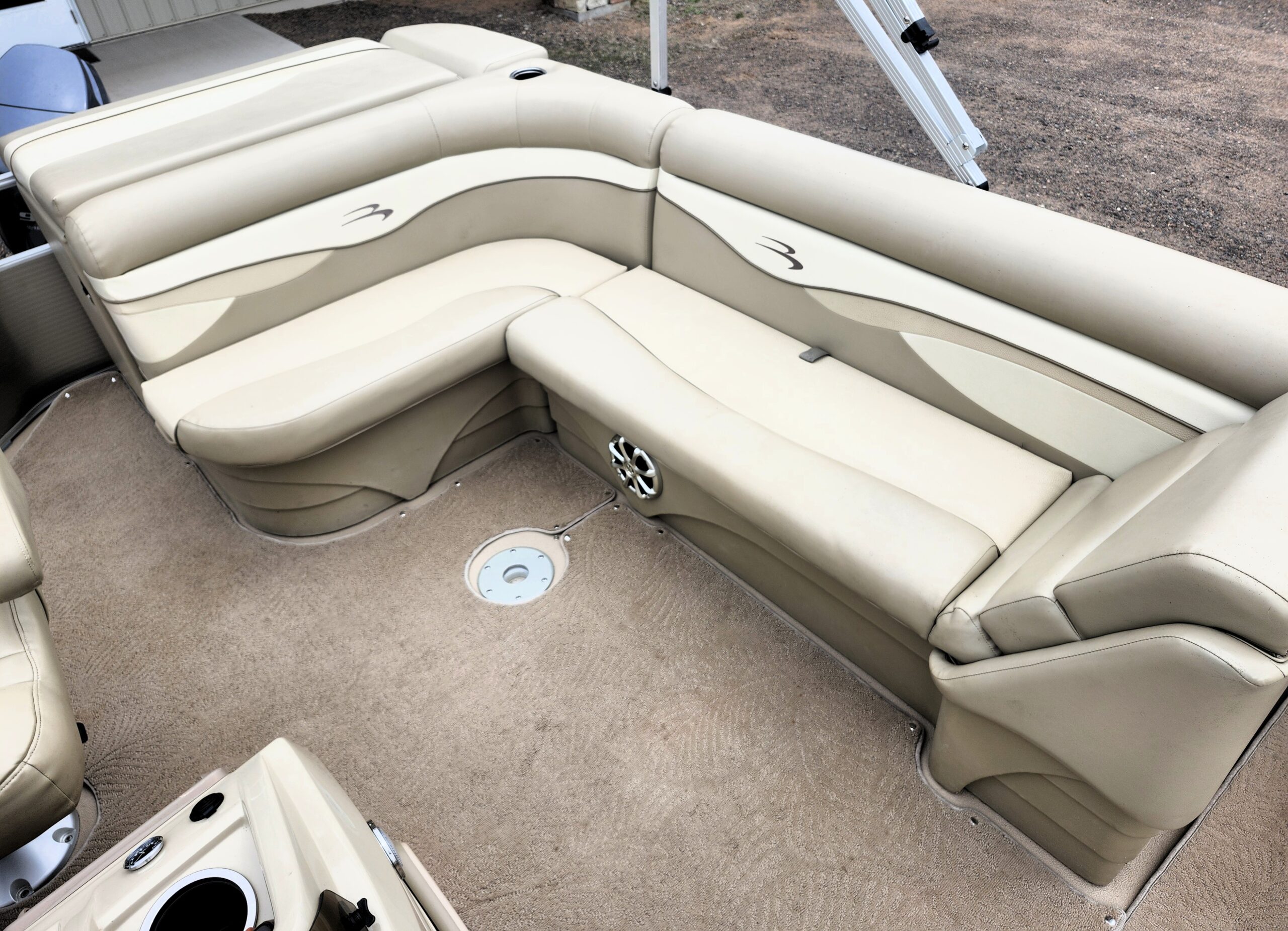 2013 Bennington 22' S Cruise - Image 17