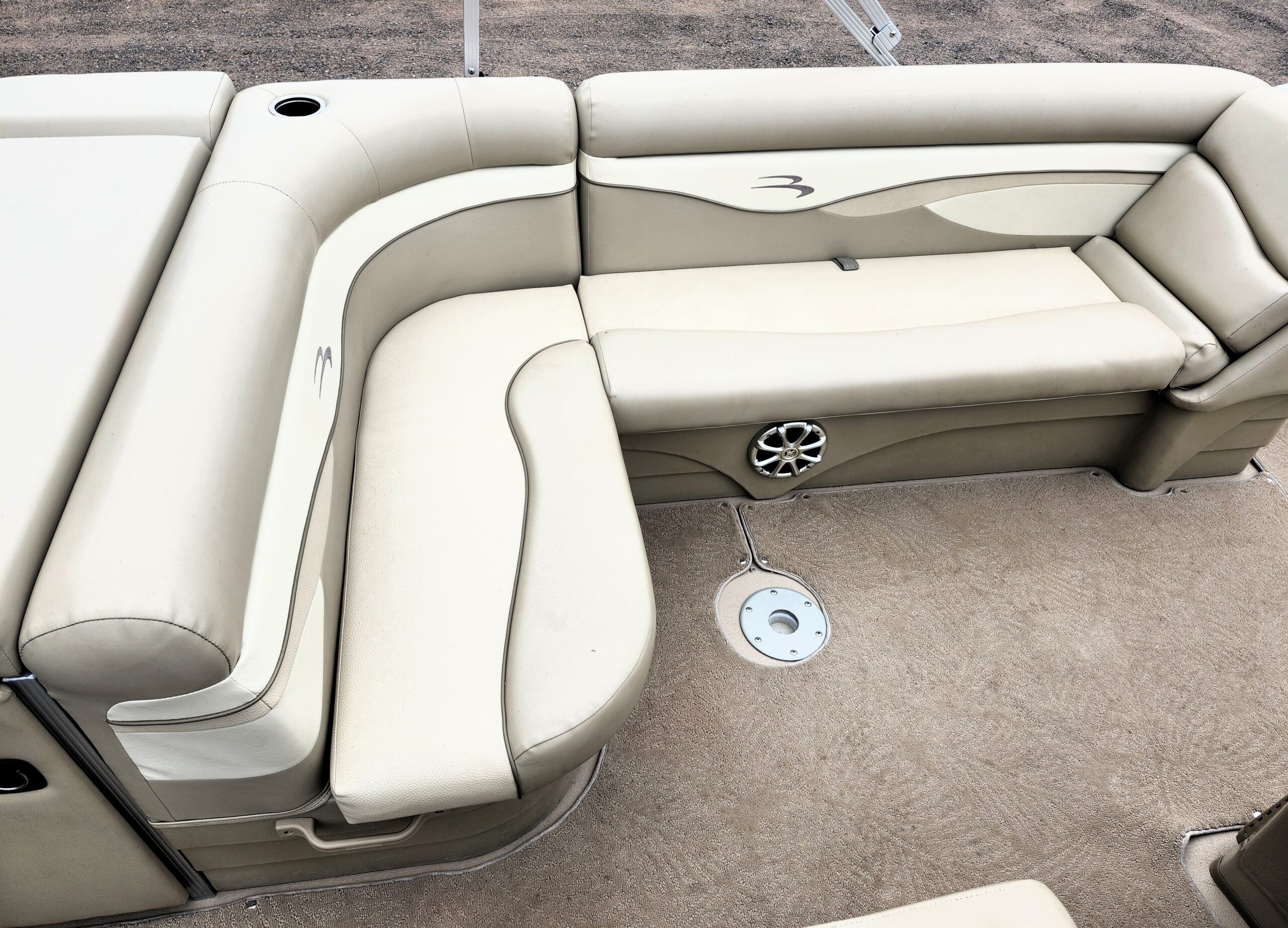 2013 Bennington 22' S Cruise - Image 18