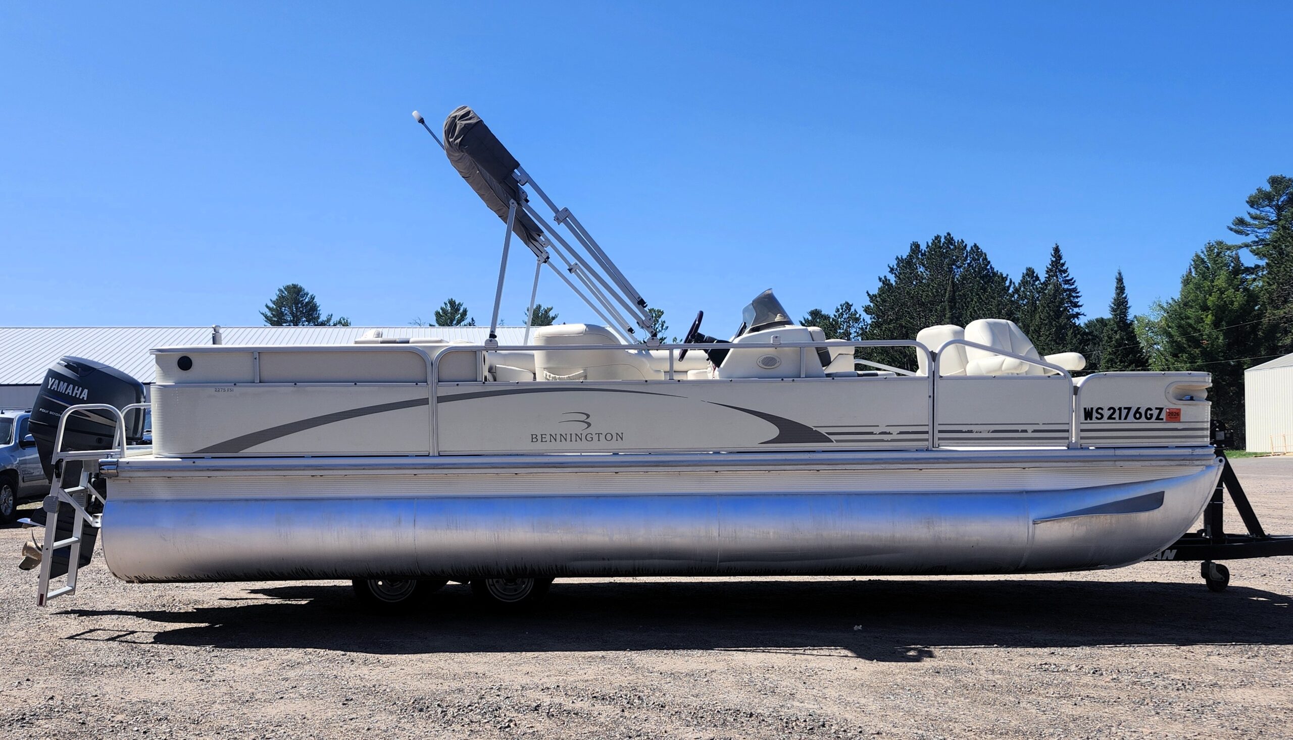 2005 Bennington 22' Deluxe 3PT Fish - Image 8