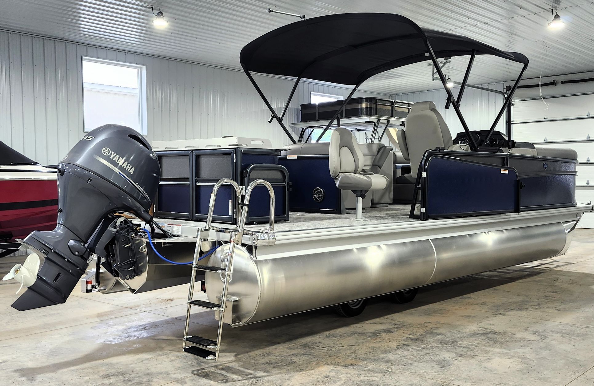 2026 Premier 230 Sunsation Angler 2Pt - Image 9