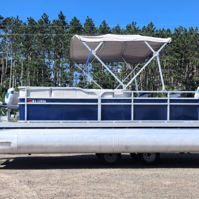 **Sale Pending** 2000 TMC 22′ Fishing & Cruise