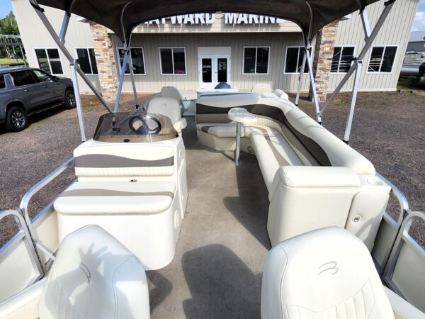 2008 Bennington 22' 4PT Fish - Image 11