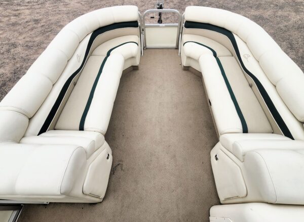 1999 Bennington 22' R Cruise - Image 11