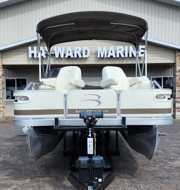 2008 Bennington 22' 4PT Fish - Image 3