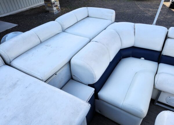 2001 Odyssey Lextra 21' - Hayward Marine