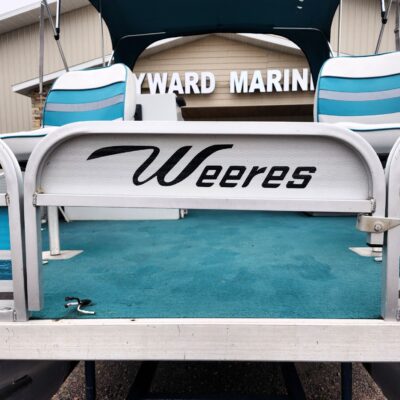 1996 Weeres 20′ Fisherman Deluxe