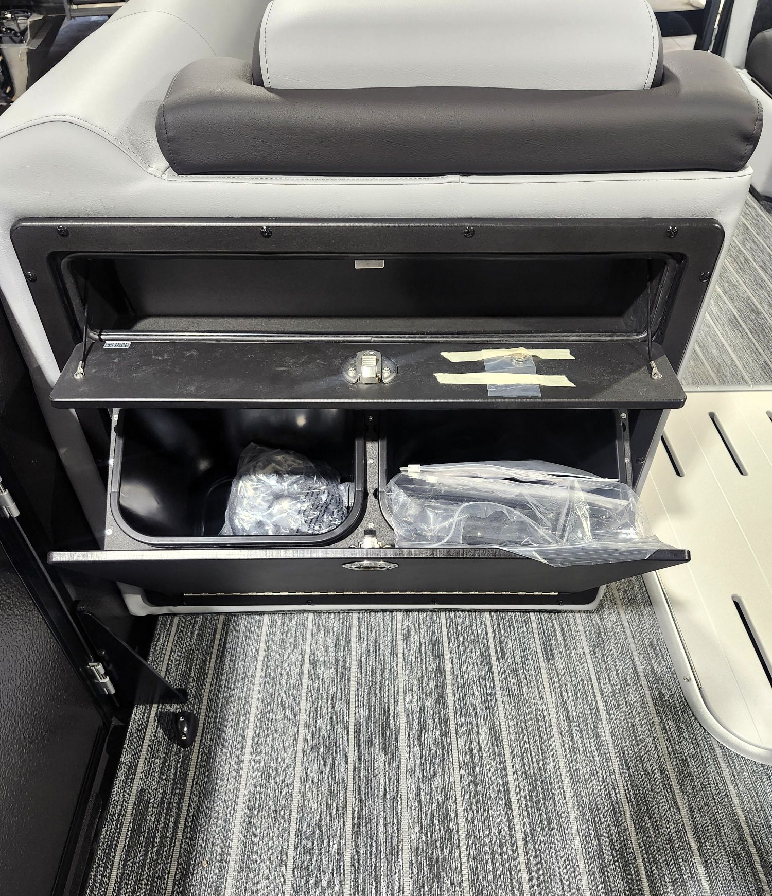 2026 Premier 250 Sunsation PTX RL - Image 14