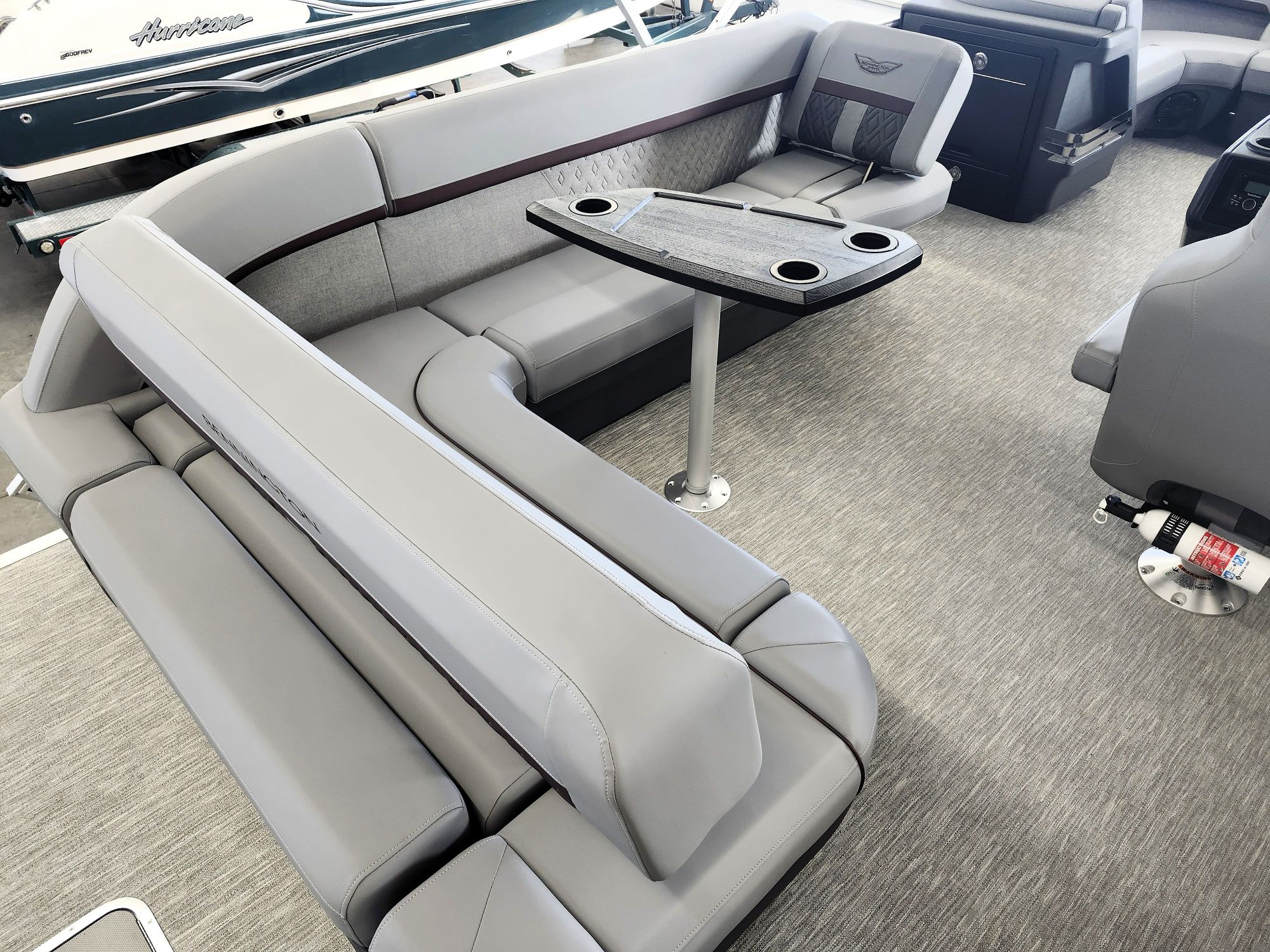 2026 Bennington 22' M Series L Bench - Image 19