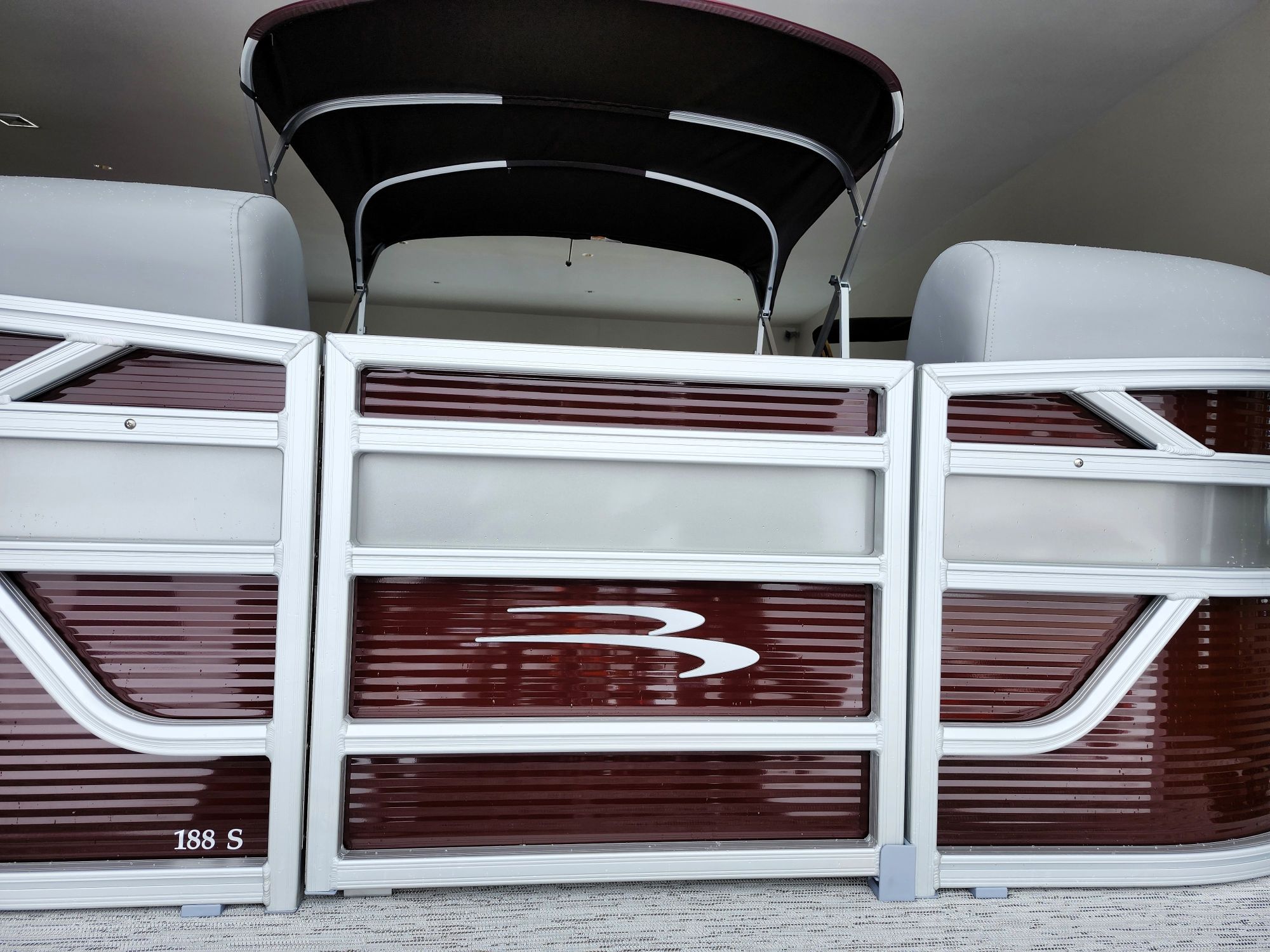 2026 Bennington 18' S Cruise Narrow Beam - Image 3