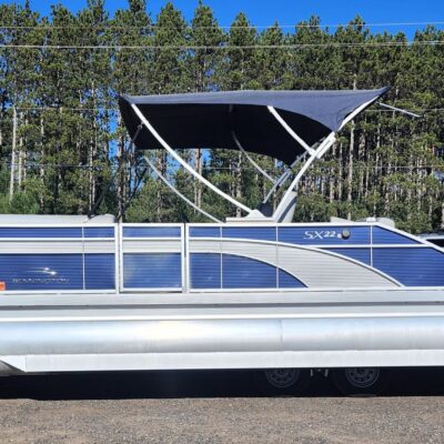 2020 Bennington 22′ SX Swingback