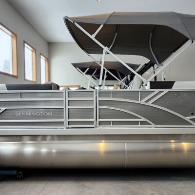 2026 Bennington 20′ S Stern Radius S-One