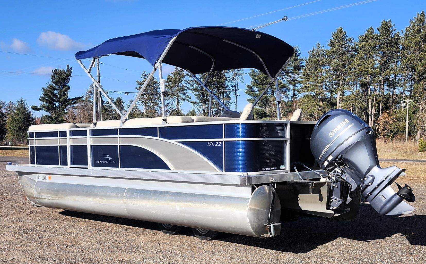 2018 Bennington 22' SX Stern Fishing - Image 5