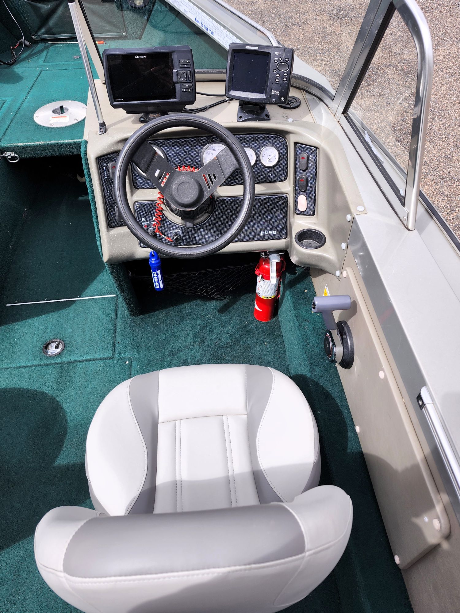 2001 Lund 1700 Fisherman - Image 13