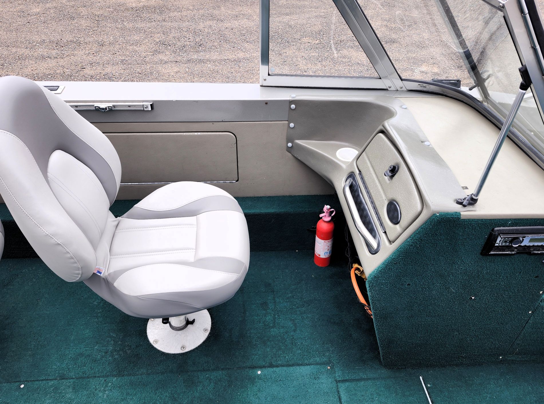 2001 Lund 1700 Fisherman - Image 16