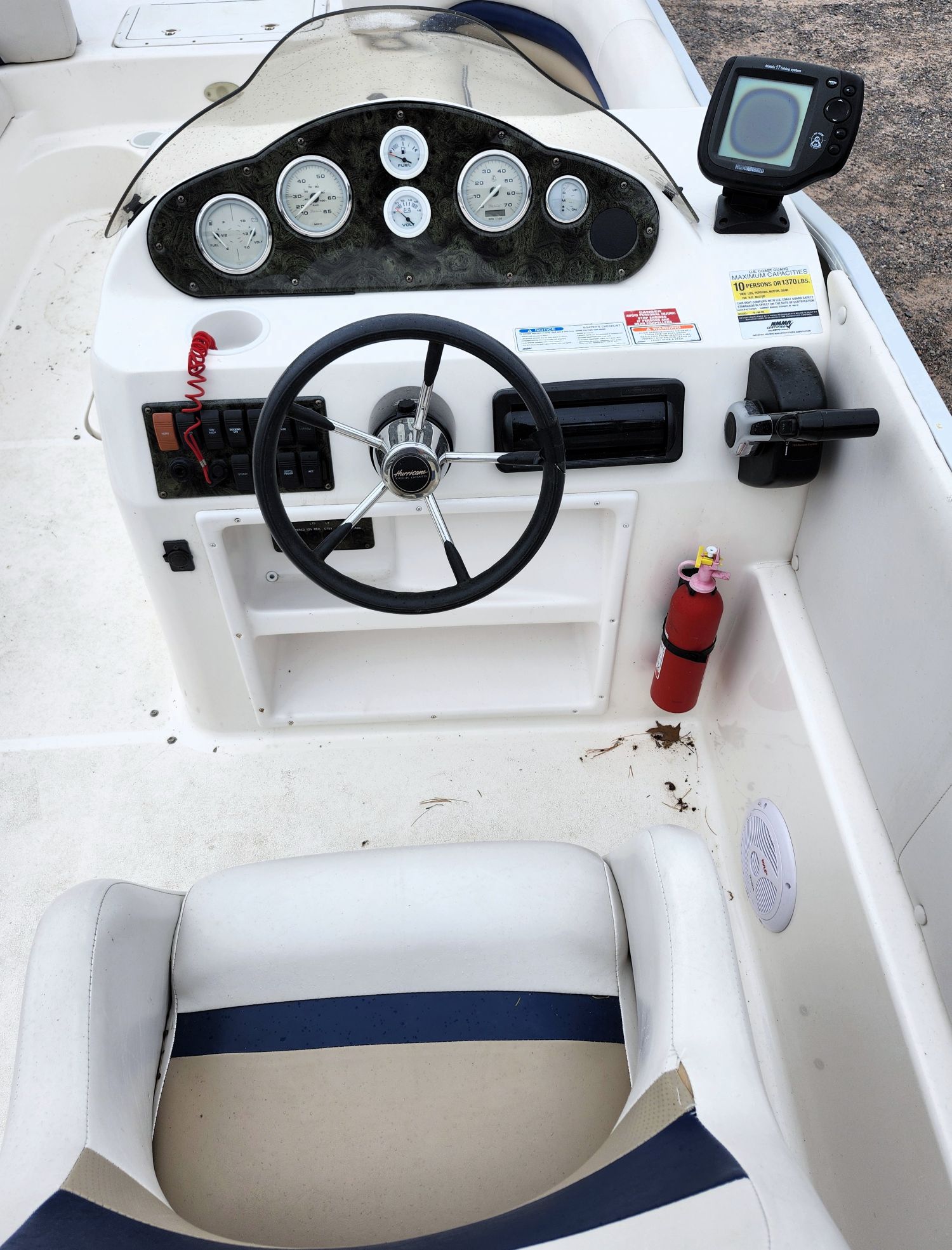 2005 Hurricane Fun Deck 198R - Image 15