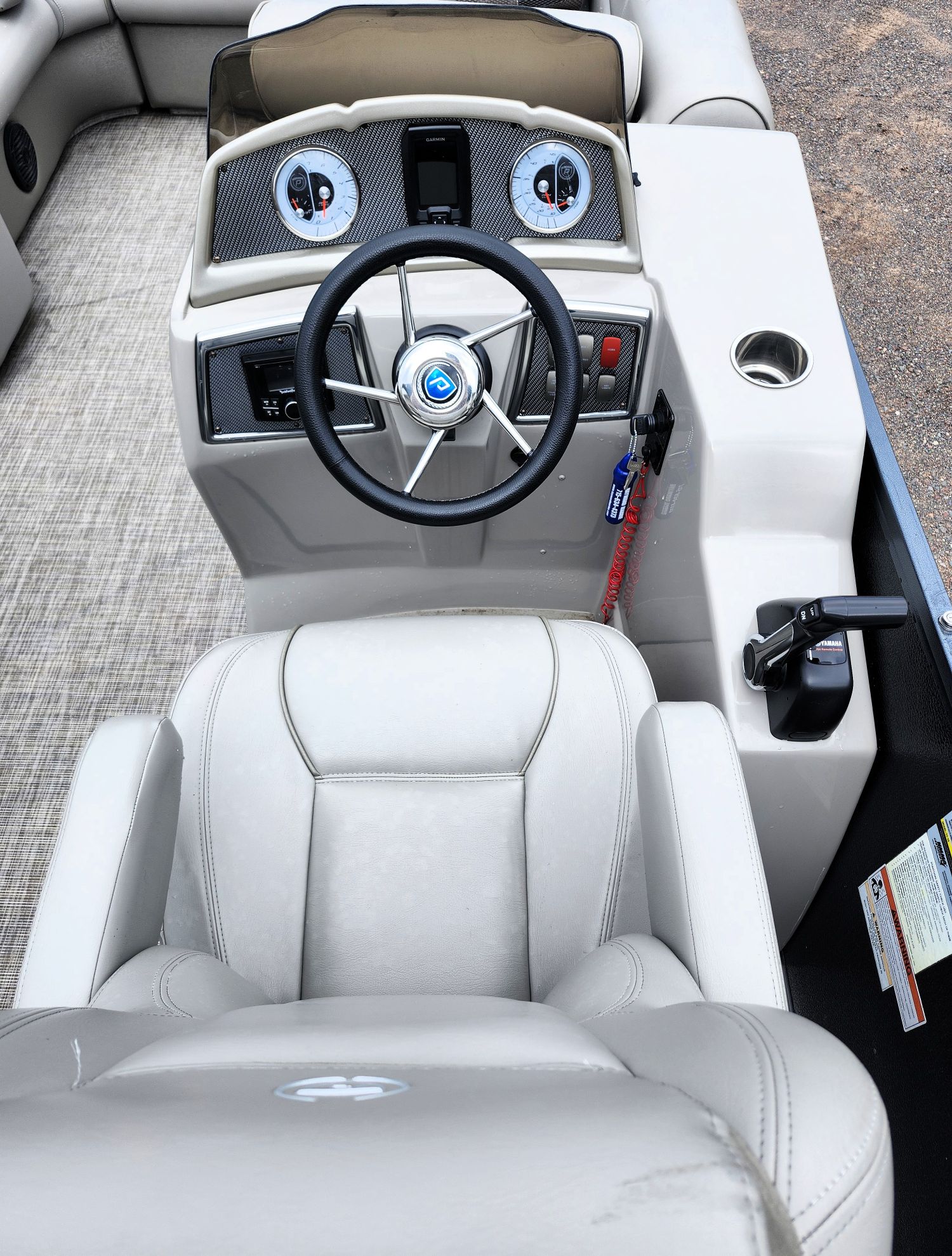 2017 Premier 230 Sunsation RF - Image 15