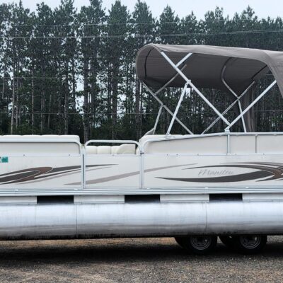 2005 Manitou Oasis 22′