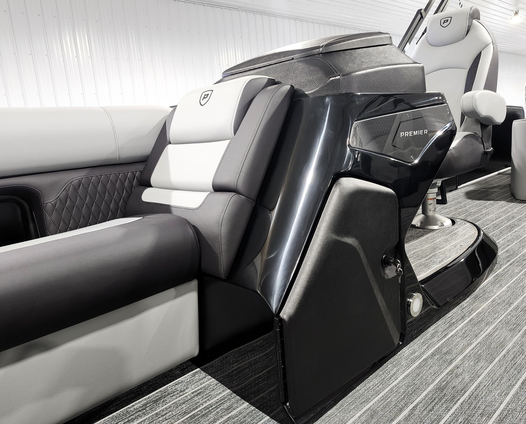 2027 Premier 250 Sunsation RLO - Image 10