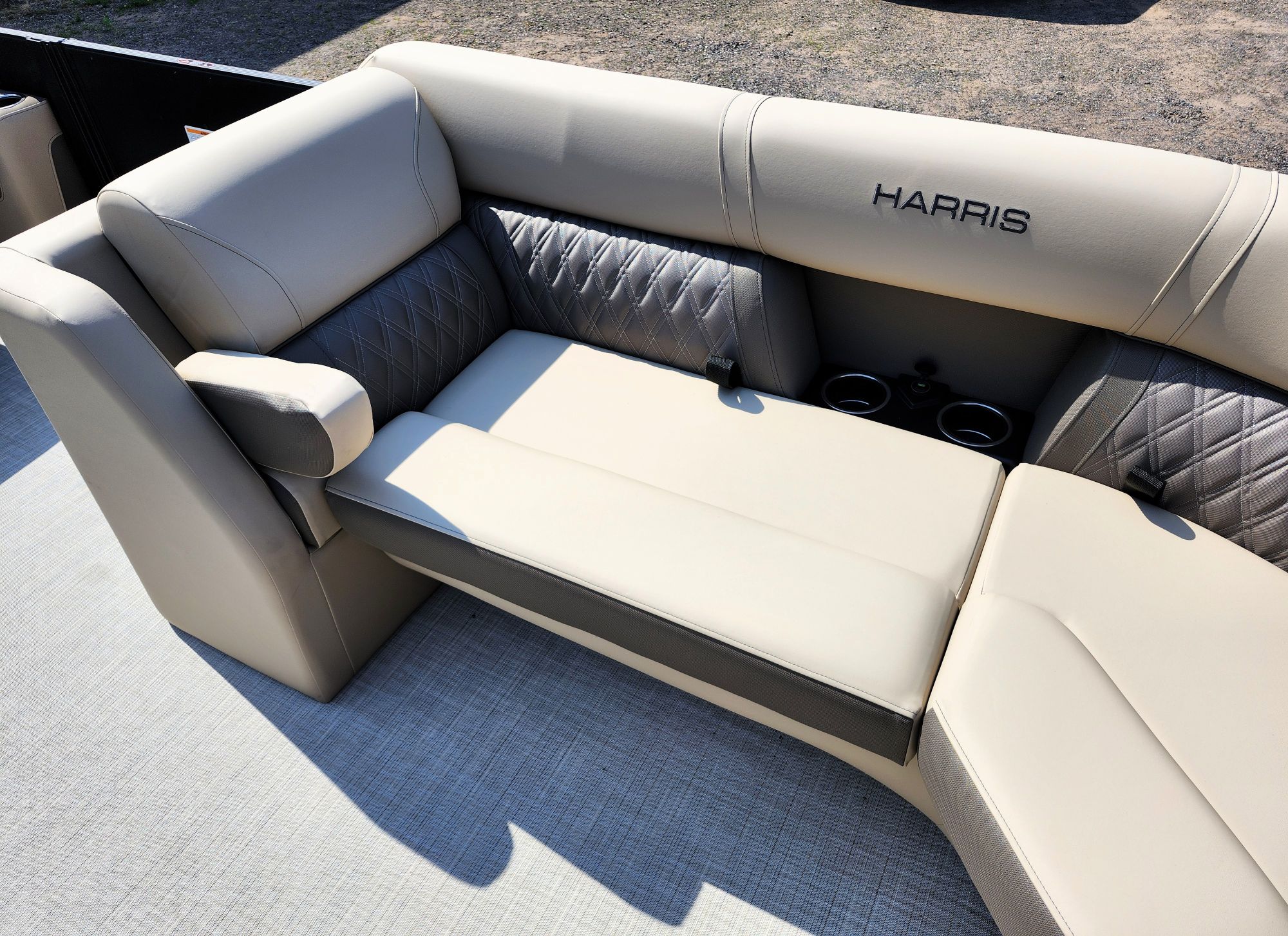 2026 Harris Cruiser 230 - Image 11