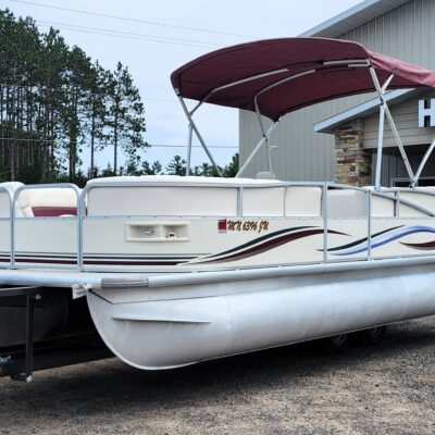 ** Sale Pending ** 2005 Misty Harbor 2285 Grand Mystique