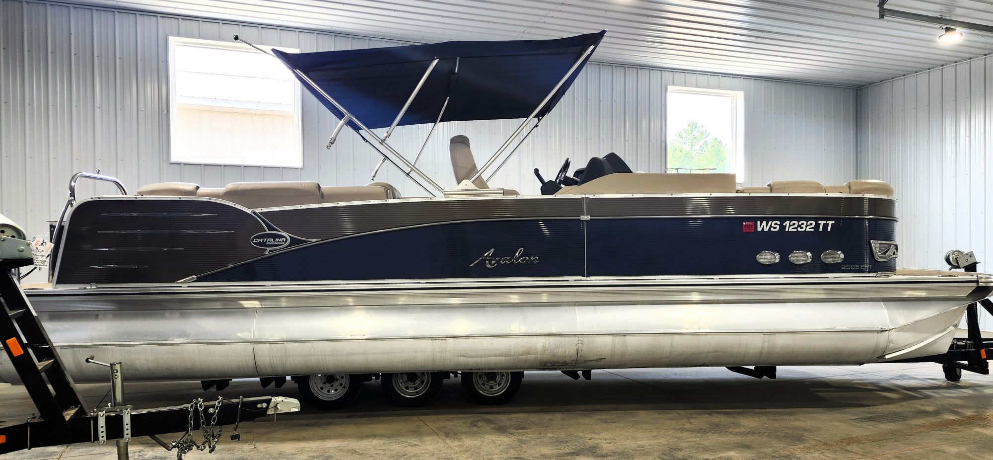 2019 Avalon Catalina Platinum 25' Entertainer - Image 5